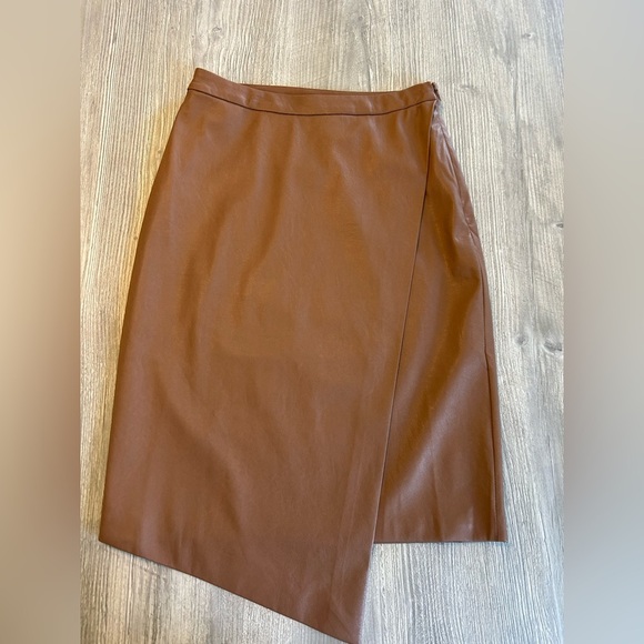 n: Philanthropy Brown Faux Wrap Vegan Leather Shirt Side Zip Midi Skirt Sz Small - Picture 2 of 12
